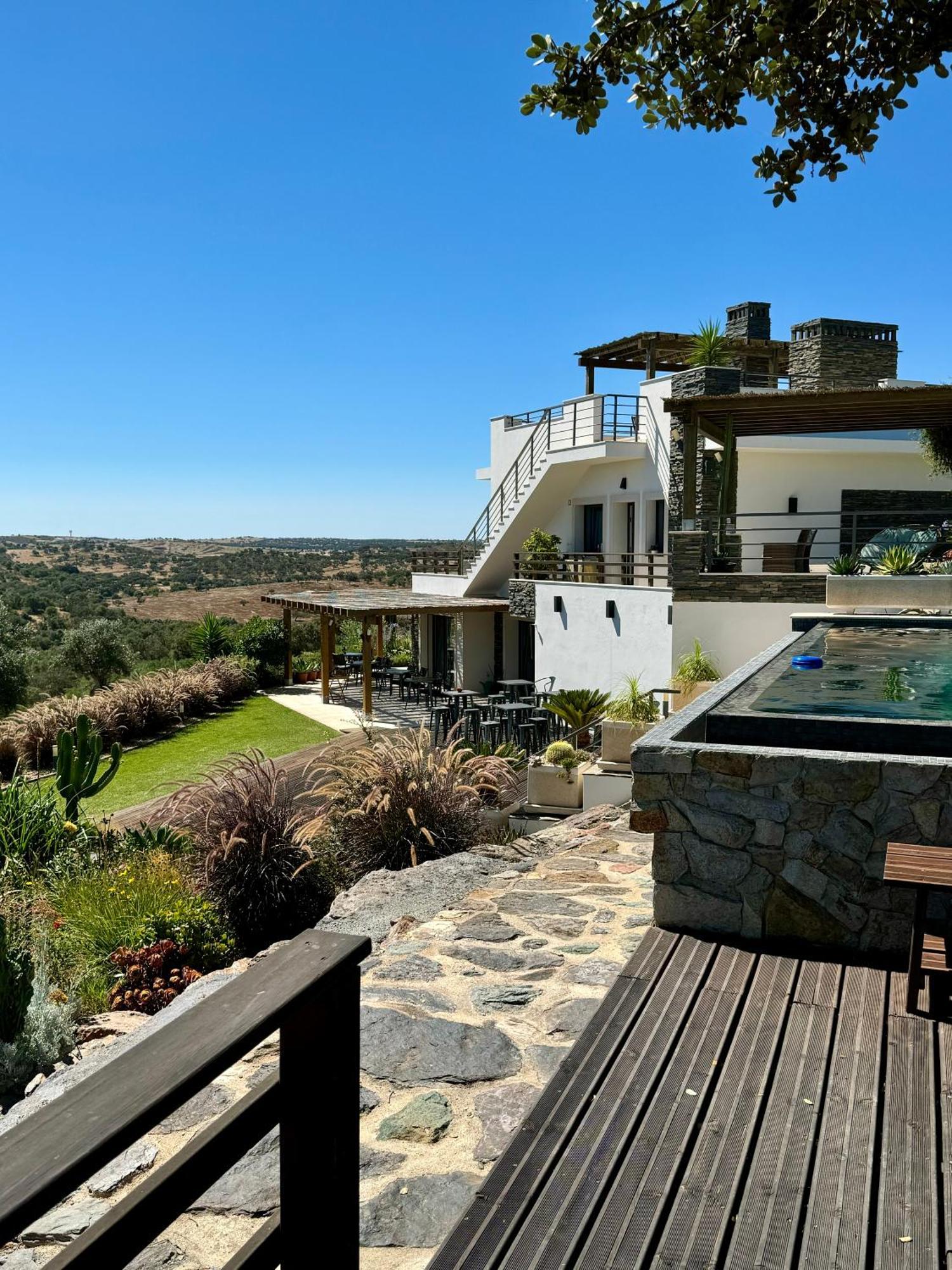 Vistas - Herdade Do Zambujal カシュトロ・ベルデ エクステリア 写真