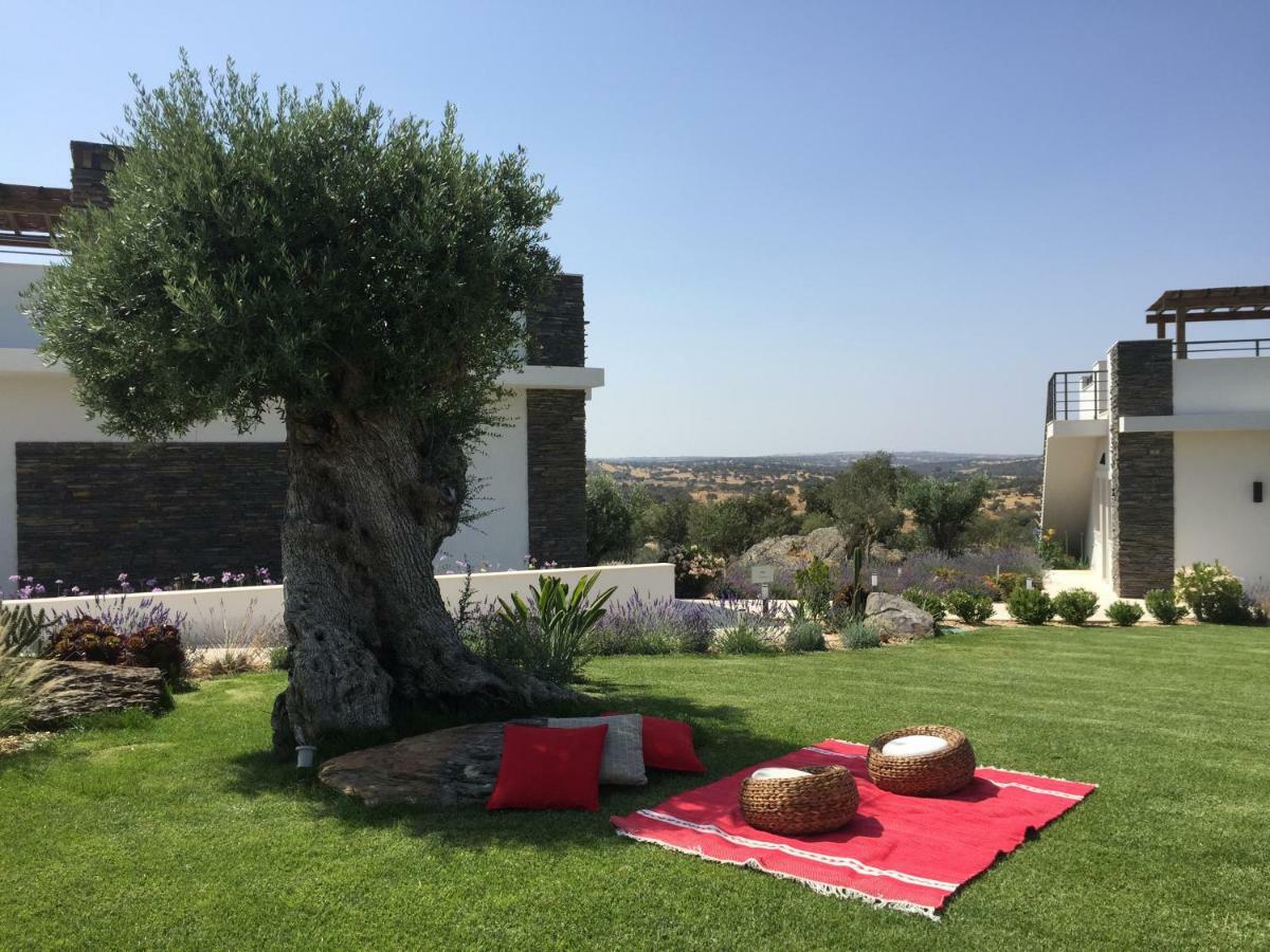 Vistas - Herdade Do Zambujal カシュトロ・ベルデ エクステリア 写真